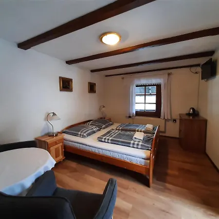 Krokus منزل للإقامة مينزغوجة