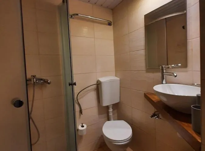 Krokus ホームステイ